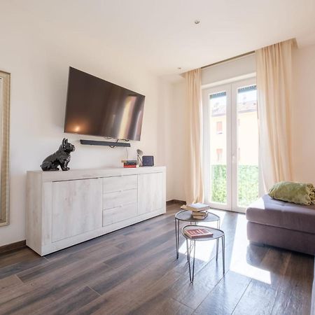 Interno20 Bed & Breakfast Болоня Екстериор снимка