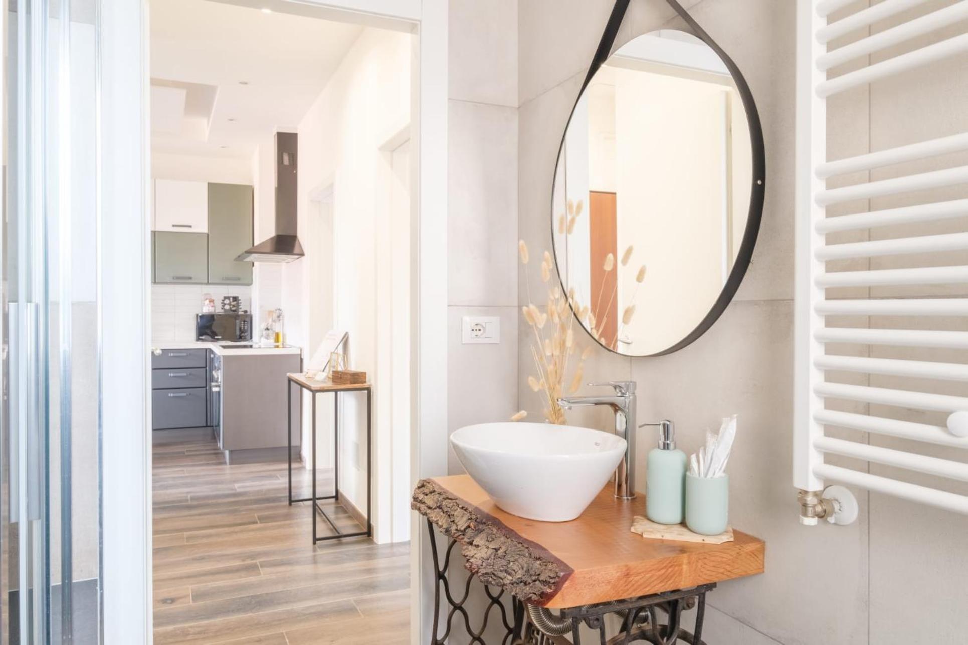 Interno20 Bed & Breakfast Болоня Екстериор снимка
